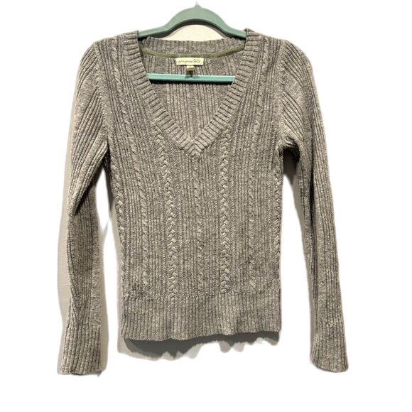Aeropostale Y2K Sweater Cable Knit Angora Blend Gray V-Neck Preppy Women sz M - Picture 2 of 6